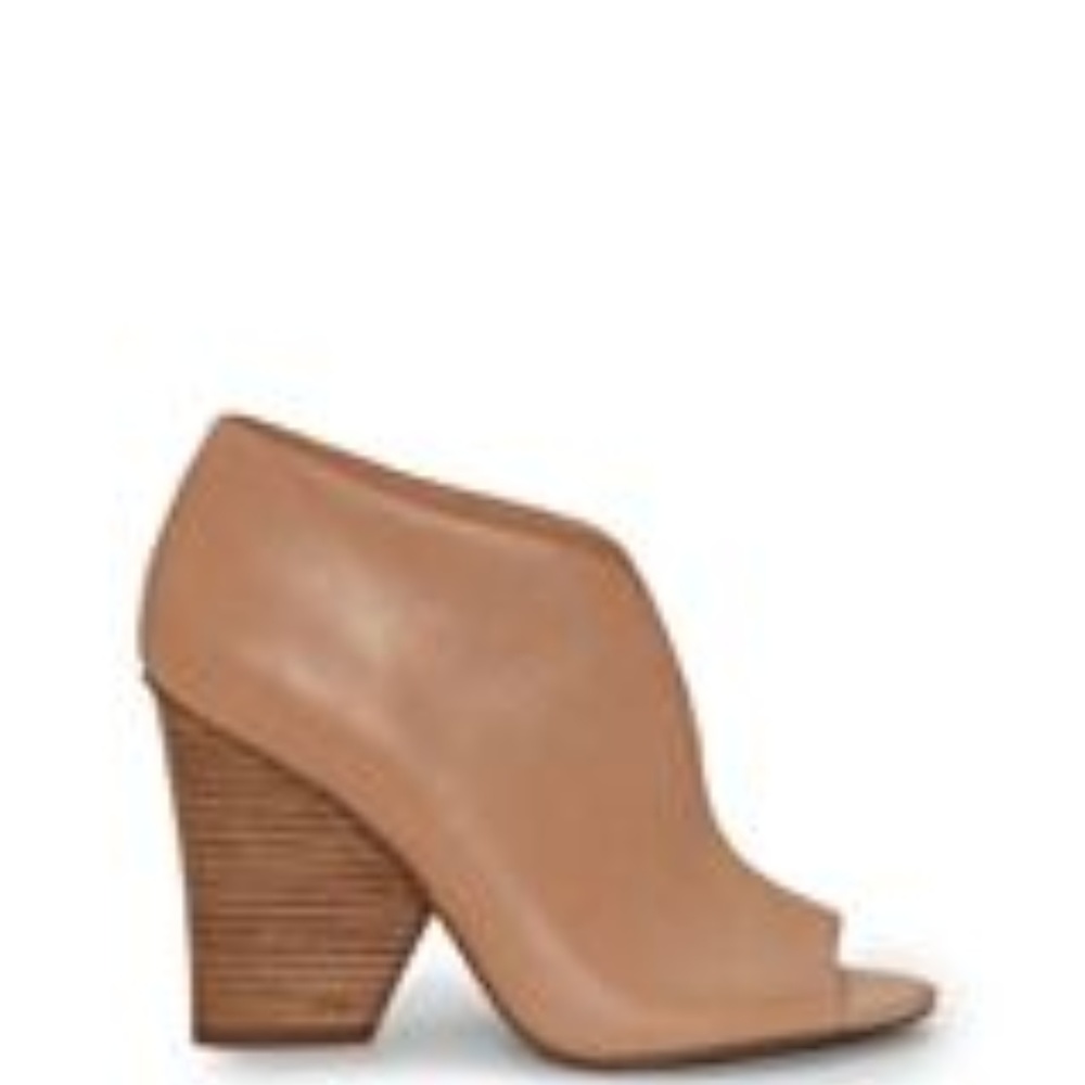 Vince Camuto Andrita Bootie - ***NEW IN BOX***